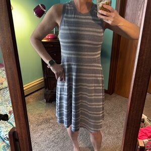 Medium Gap Striped Gray Sleeveless Dress Textured